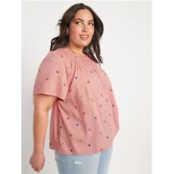 NWT Old Navy Flutter-Sleeve Smocked Embroidered Cutwork Swing Blouse Sz 4x - Picture 1 of 8